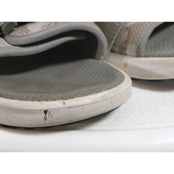 New Balance Men\'s Green/Brown Camo Adjustable Hook Loop Straps Casual Slides 9? main image 5